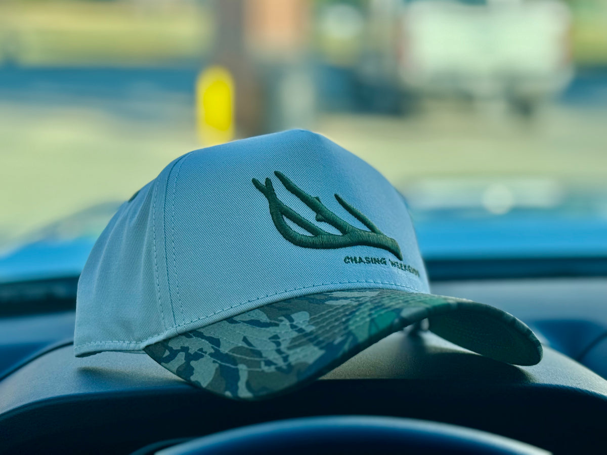 CW Greenleaf / Cream Horn Hat